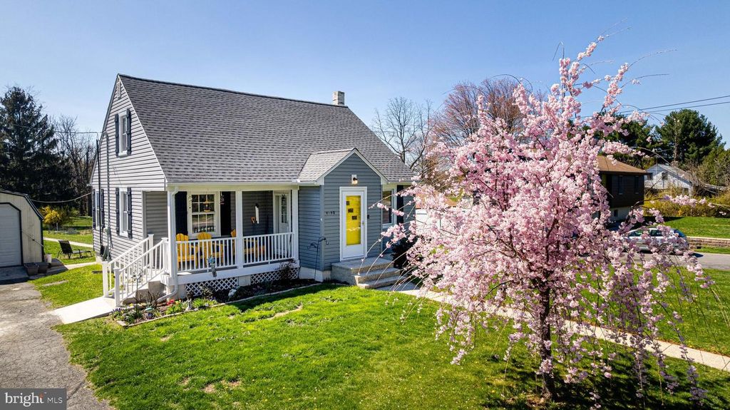 4568 NEWMAN RD, Fayetteville, PA 17222