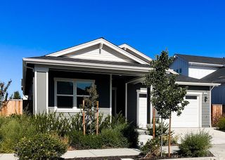 1329 Calabazas Dr, Windsor, CA 95492