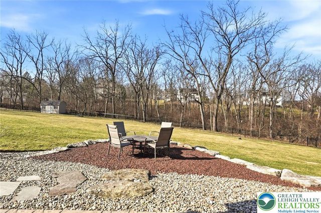 1375 Clearview Road, Coplay Boro, PA 18037