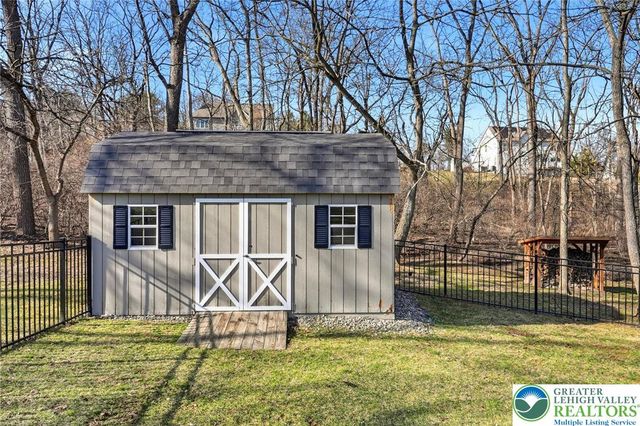 1375 Clearview Road, Coplay Boro, PA 18037