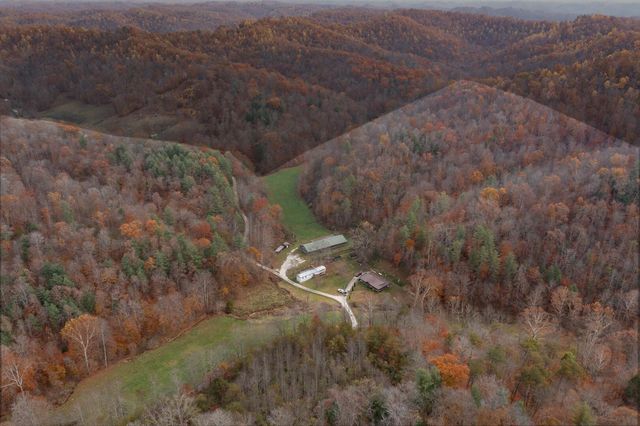 635 Shockey Fork Road, Campton, KY 41301