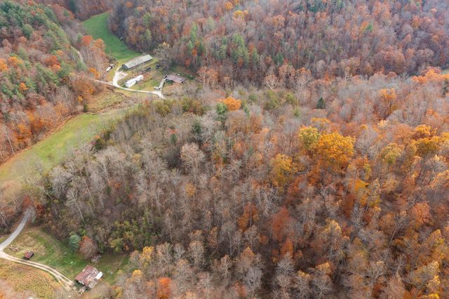 635 Shockey Fork Road, Campton, KY 41301