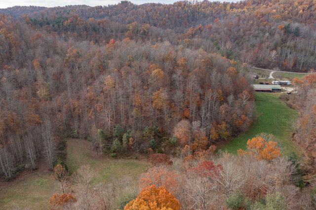 635 Shockey Fork Road, Campton, KY 41301