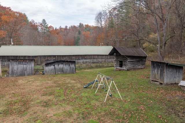 635 Shockey Fork Road, Campton, KY 41301