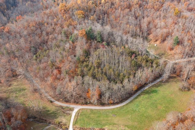 635 Shockey Fork Road, Campton, KY 41301