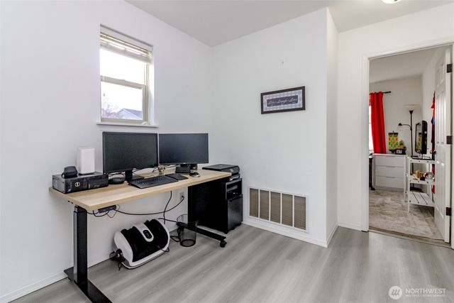 18731 116th Avenue E, Puyallup, WA 98374