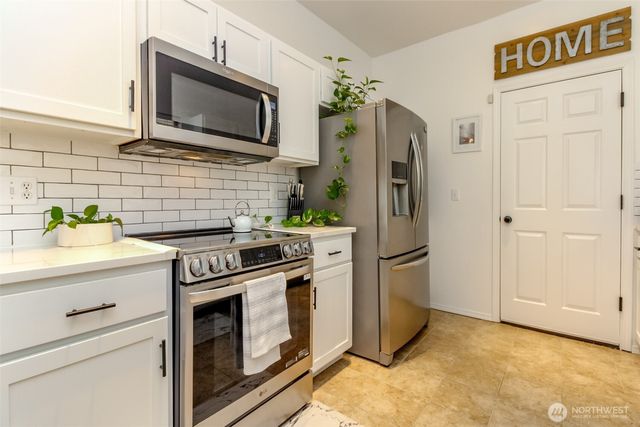 18731 116th Avenue E, Puyallup, WA 98374