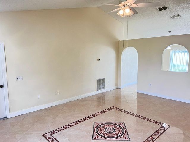 961 DERBYSHIRE DRIVE, Kissimmee, FL 34758