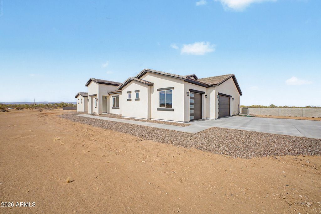 31021 N 251ST Avenue, Wittmann, AZ 85361 — photo 3