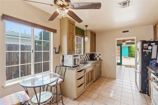 17349 Hartland Street, Lake Balboa, CA 91406