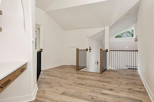 15 Crinkleroot Court, The Woodlands, TX 77380