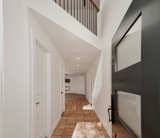 15 Crinkleroot Court, The Woodlands, TX 77380