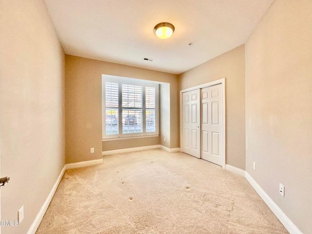 10520 Sablewood Drive Unit 110, Raleigh, NC 27617