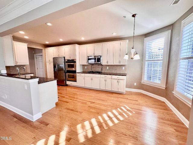 10520 Sablewood Drive Unit 110, Raleigh, NC 27617