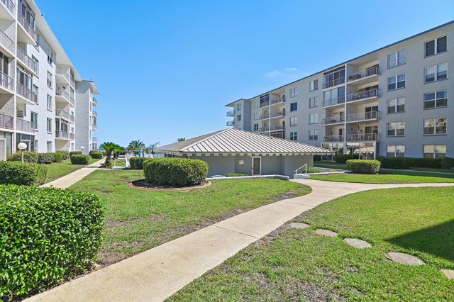 3857 Indian Trail 108, Destin, FL 32541