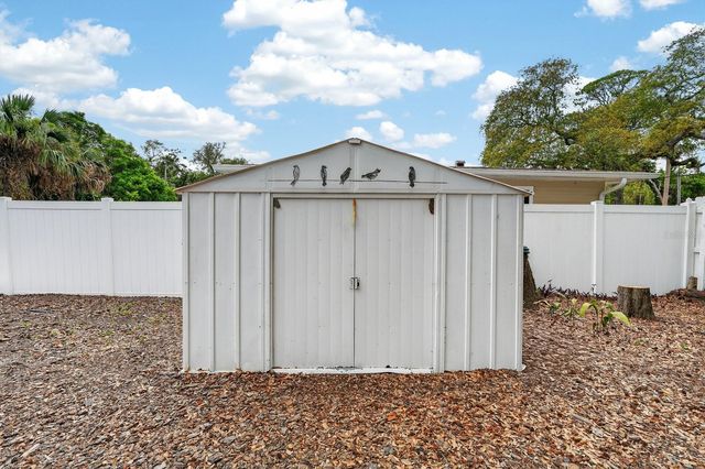 436 N BEACH STREET, Ormond Beach, FL 32174