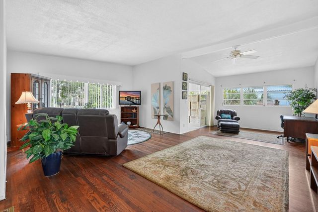 436 N BEACH STREET, Ormond Beach, FL 32174