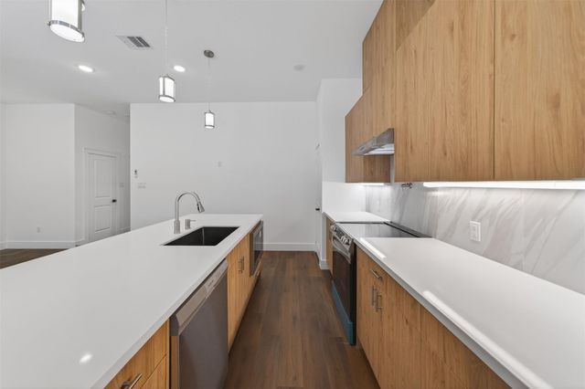 2714 Drew Street, Houston, TX 77004