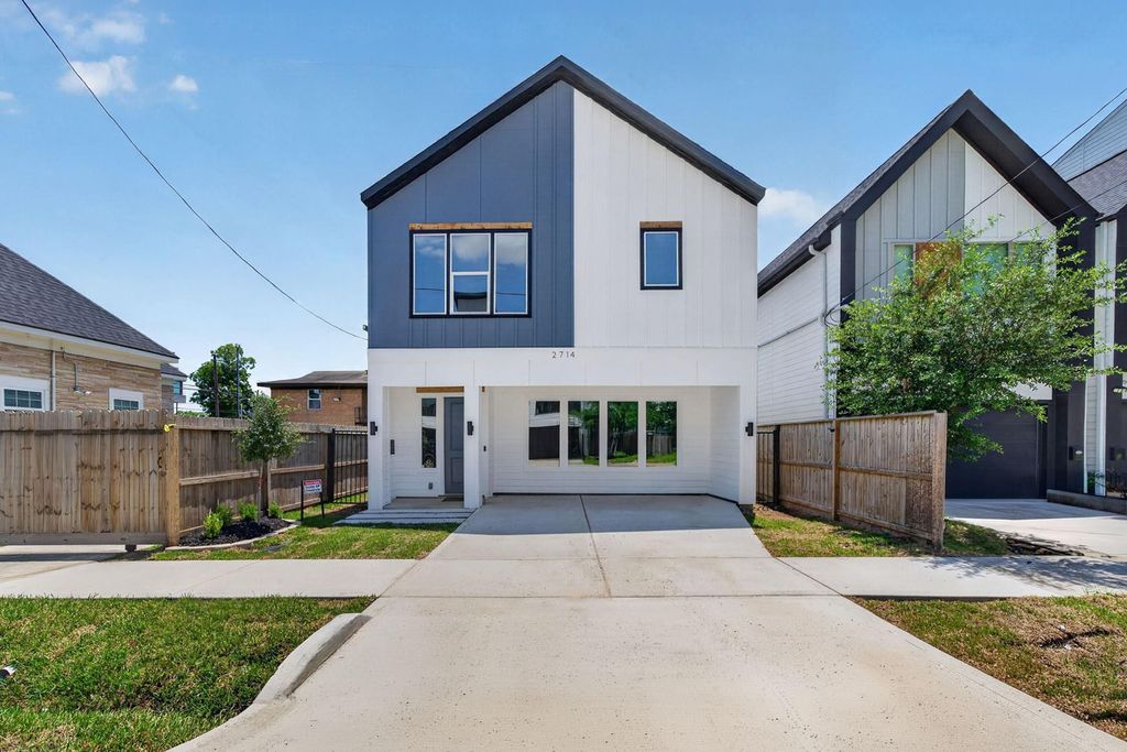 2714 Drew Street, Houston, TX 77004