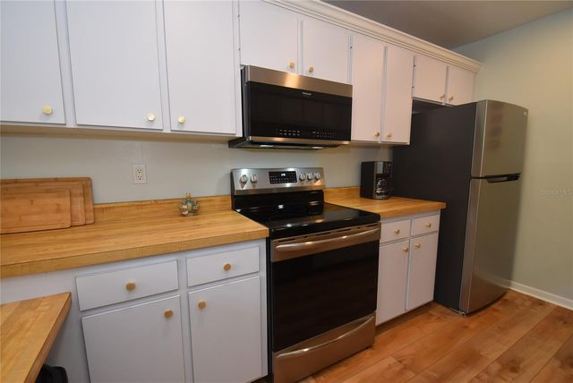 1709 PELICAN COVE ROAD 447, Sarasota, FL 34231