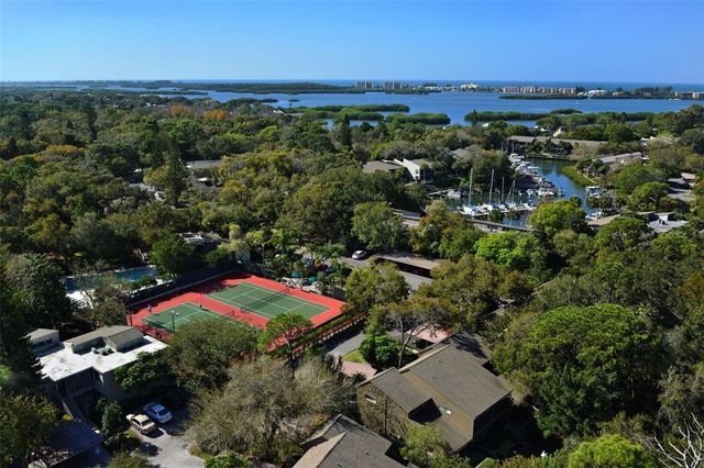 1709 PELICAN COVE ROAD 447, Sarasota, FL 34231