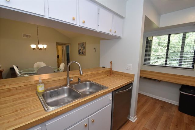 1709 PELICAN COVE ROAD 447, Sarasota, FL 34231