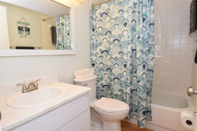 1709 PELICAN COVE ROAD 447, Sarasota, FL 34231