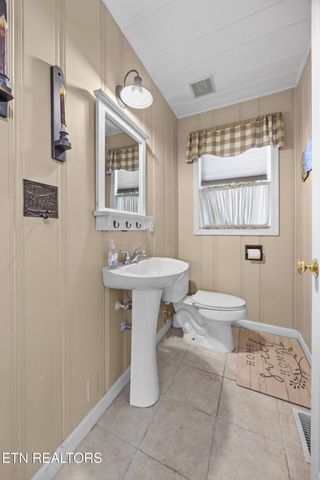 811 Old Hwy 68, Sweetwater, TN 37874