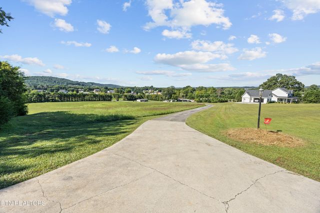 811 Old Hwy 68, Sweetwater, TN 37874