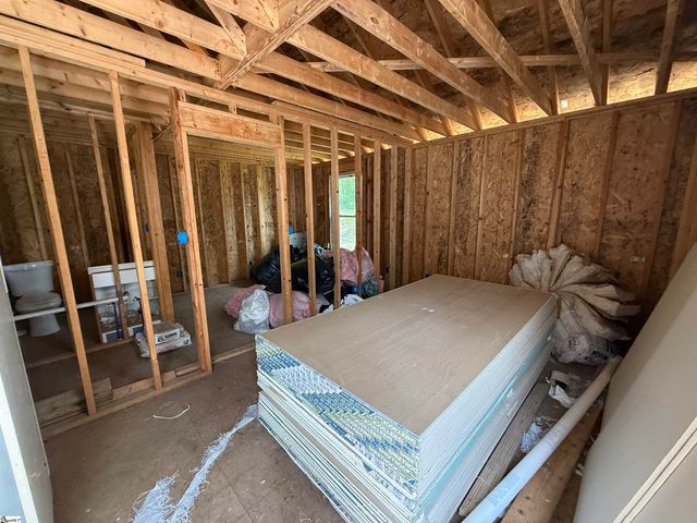 318 Cora Street, Laurens, SC 29360