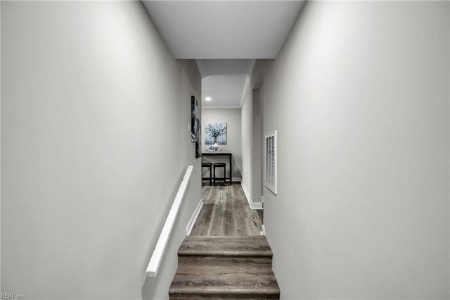 6806 Pallister RD, Norfolk, VA 23513