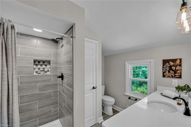 6806 Pallister RD, Norfolk, VA 23513