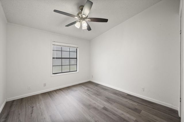 1308 Vinewood Drive, Mansfield, TX 76063