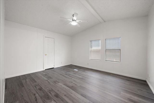 1308 Vinewood Drive, Mansfield, TX 76063