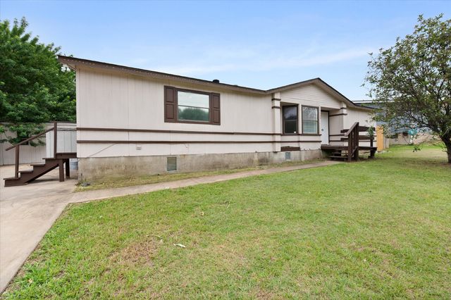 1308 Vinewood Drive, Mansfield, TX 76063