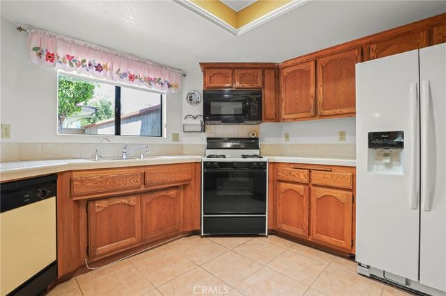 5121 Farago, Temple City, CA 91780