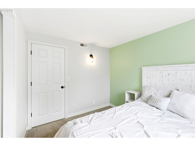 4776 MARSHALL Ave, Eugene, OR 97402