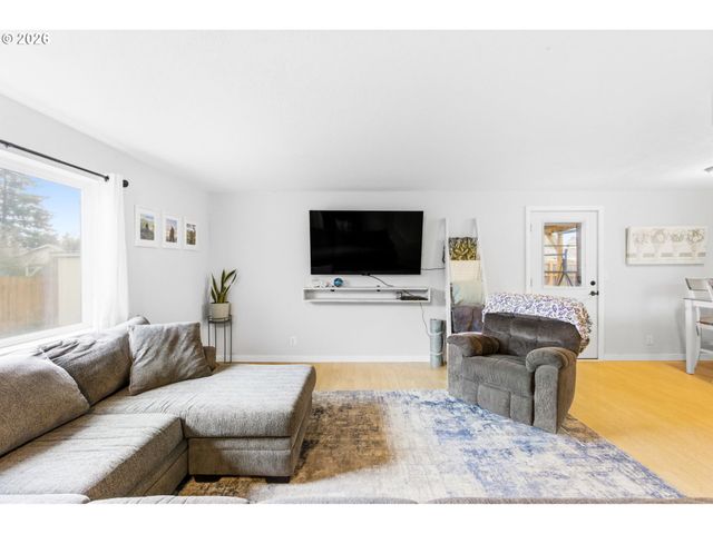 4776 MARSHALL Ave, Eugene, OR 97402