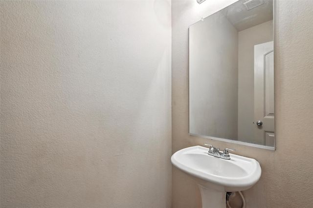 2353 Homewood Lane, Grand Prairie, TX 75050