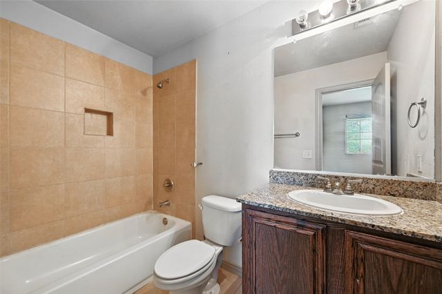 2353 Homewood Lane, Grand Prairie, TX 75050