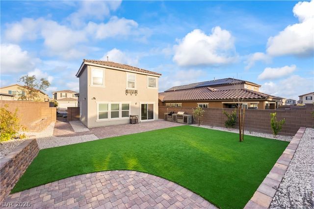 7023 Wildhorse Creek Street, North Las Vegas, NV 89086