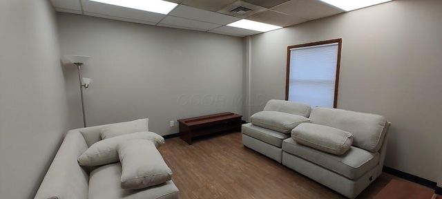 2234 S Hamilton Road, Columbus, OH 43232