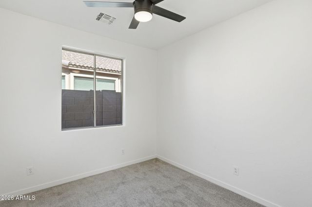 1689 E IRIS Drive, Chandler, AZ 85286