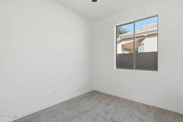 1689 E IRIS Drive, Chandler, AZ 85286