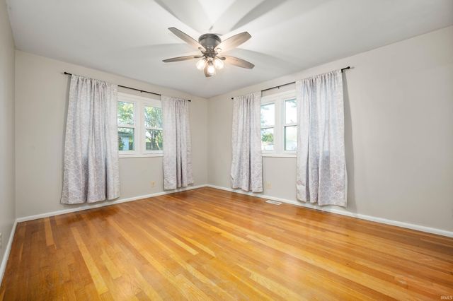 211 Woodland Drive, Hartford City, IN 47348