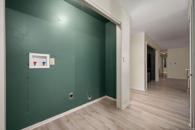 211 Woodland Drive, Hartford City, IN 47348