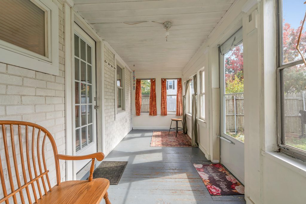 13 Johnson Street, Lewiston, ME 04240 — photo 5