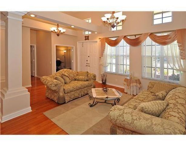 2721 W Abiaca Circle, Davie, FL 33328
