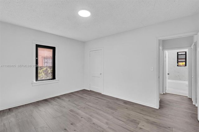 118 NW 44th St 2, Miami, FL 33127