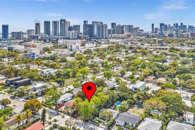 118 NW 44th St 2, Miami, FL 33127